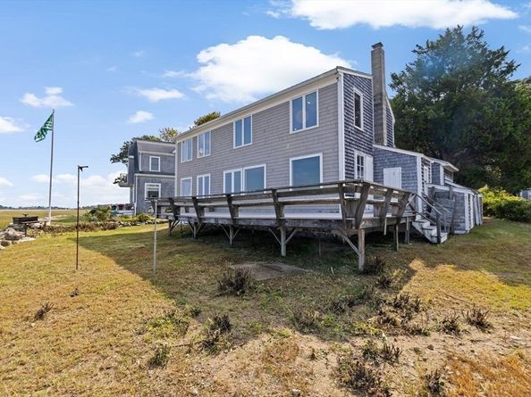 26 Damons Point Circle, Marshfield MA 02050