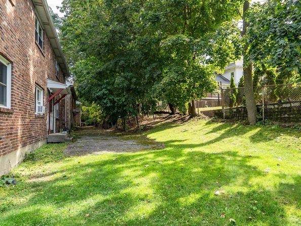 66 Aldrich Road B, Watertown MA 02472