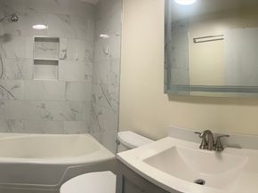 50 Main St, Medway MA 02053