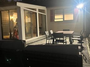 50 Main St, Medway MA 02053