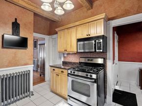 61 Lowell St, Reading MA 01867