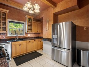 61 Lowell St, Reading MA 01867