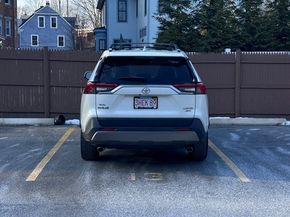 11 Cogswell Avenue 13, Cambridge MA 02140