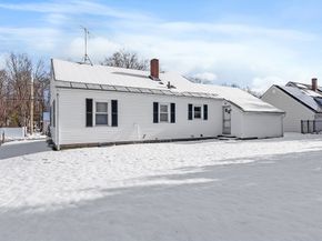 71 Hurd St, Fitchburg MA 01420