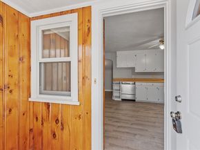 71 Hurd St, Fitchburg MA 01420