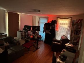 124 Pleasant St, Fitchburg MA 01420