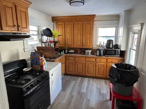 124 Pleasant St, Fitchburg MA 01420