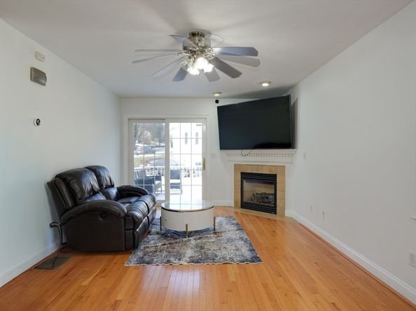 18 Lincoln Ave, Millbury MA 01527