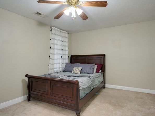 18 Lincoln Ave, Millbury MA 01527