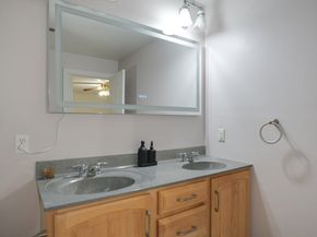 18 Lincoln Ave, Millbury MA 01527