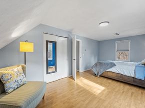 19 Leonard St, Lakeville MA 02347