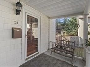 21 Edwards St, Southbridge MA 01550