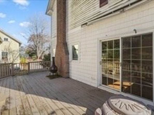 21 Edwards St, Southbridge MA 01550