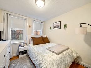 10 Henchman St 2R, Boston MA 02113