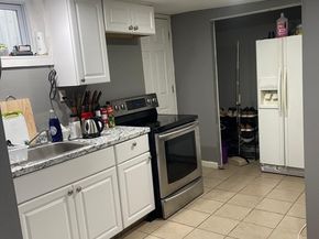 87 Moreland St, Worcester MA 01609