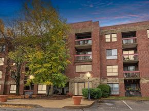 14 Heron Street 14207, Boston MA 02132