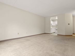 14 Heron Street 14207, Boston MA 02132