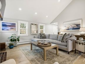 61 Spofford St, Newburyport MA 01950