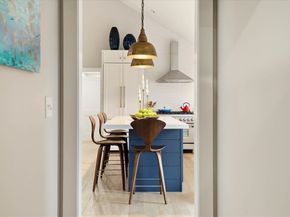 61 Spofford St, Newburyport MA 01950