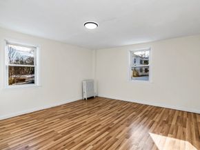 16 Thomas St, Fitchburg MA 01420