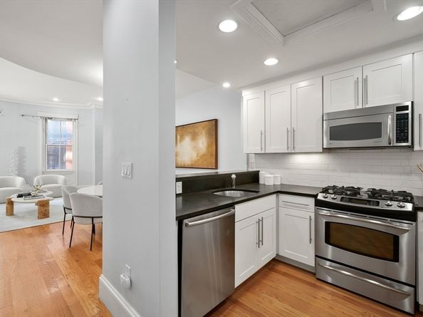 195 Beacon Street 2, Boston MA 02116