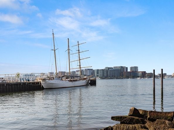 45 Lewis St U403, Boston MA 02128