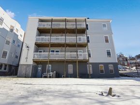 176 Lincoln Street B4, Worcester MA 01605