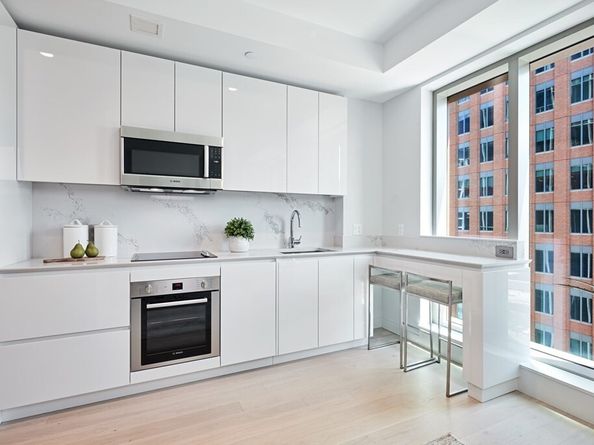 135 Seaport Blvd 1618, Boston MA 02210