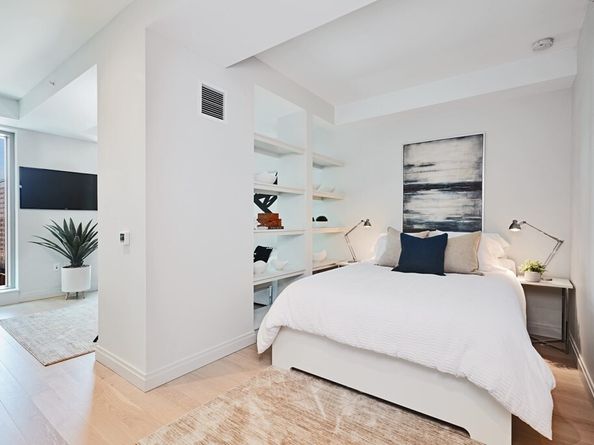 135 Seaport Blvd 1618, Boston MA 02210