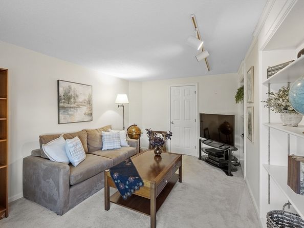 295 W. Wyoming Avenue 10C, Stoneham MA 02180