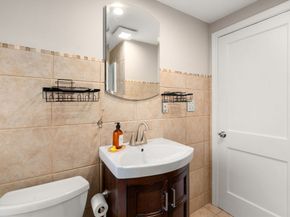 607 Poplar Street, Boston MA 02131