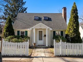 607 Poplar Street, Boston MA 02131