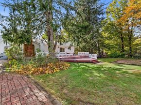 250 Shrewsbury St, Holden MA 01520