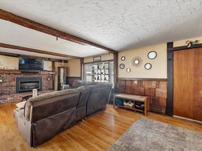 250 Shrewsbury St, Holden MA 01520