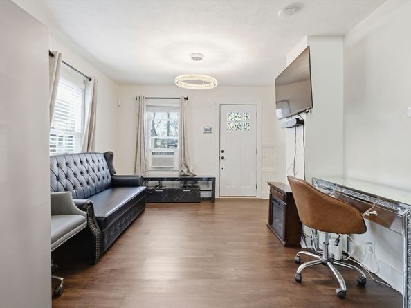 291 Boylston St, Brockton MA 02301