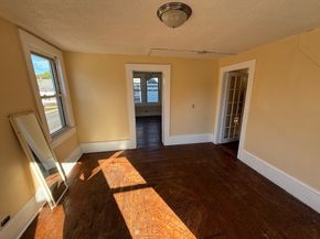 187 Main St, Blackstone MA 01504