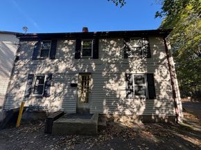 187 Main St, Blackstone MA 01504