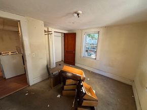 187 Main St, Blackstone MA 01504