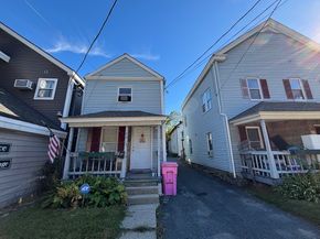 187 Main St, Blackstone MA 01504