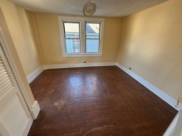 187 Main St, Blackstone MA 01504