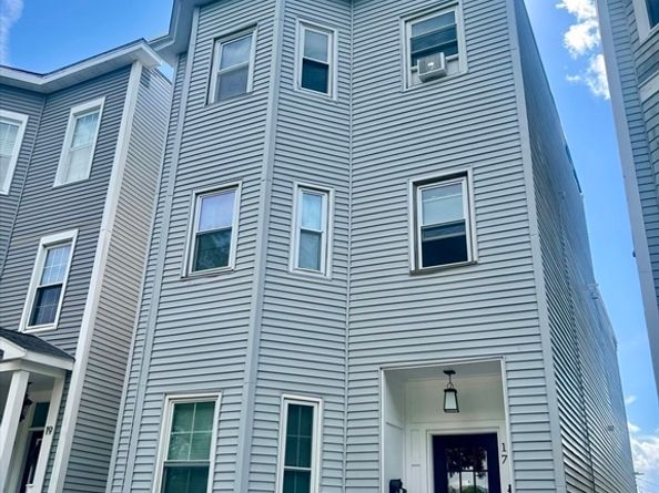 17 M Street, Boston MA 02127