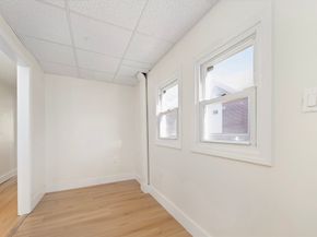 76 Main St, Blackstone MA 01504