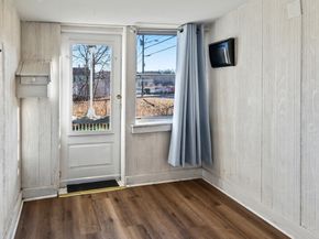 229 Sterling St, Clinton MA 01510