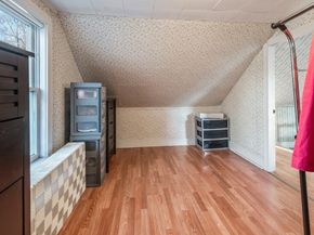 229 Sterling St, Clinton MA 01510