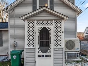 229 Sterling St, Clinton MA 01510