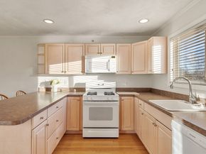 63 Cavendish Circle 63, Salem MA 01970