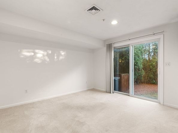 63 Cavendish Circle 63, Salem MA 01970