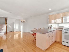 63 Cavendish Circle 63, Salem MA 01970