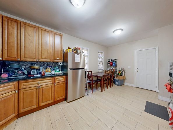 72 Kingsdale St, Boston MA 02124