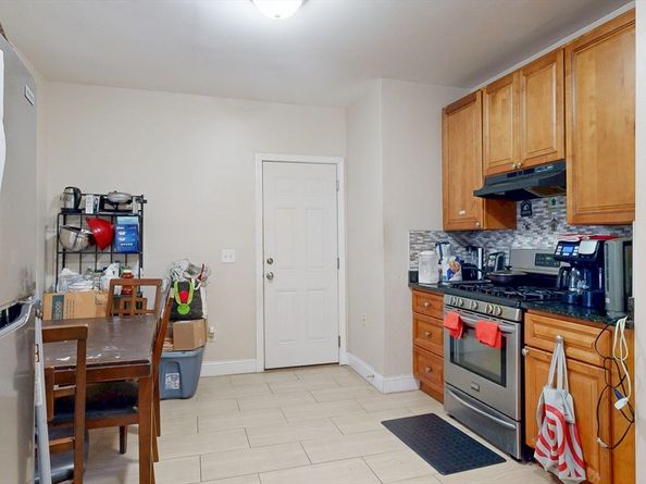 72 Kingsdale St, Boston MA 02124